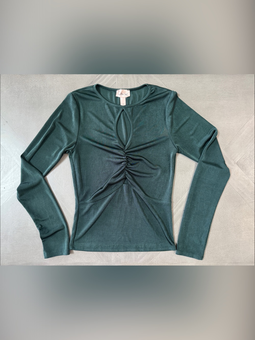 Ruched Front Long Sleeve Tee in Deep Teal